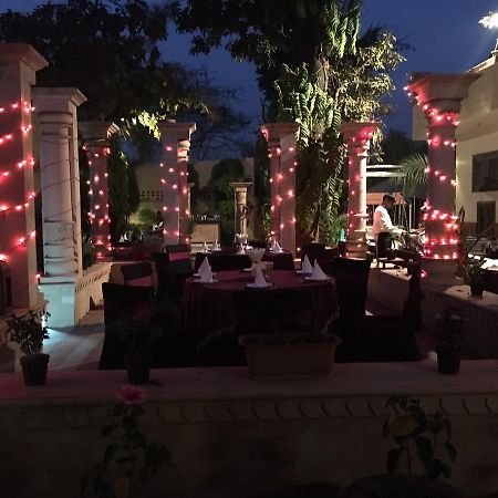 Awtar Mansion Bed & Breakfast Agra  Bagian luar foto