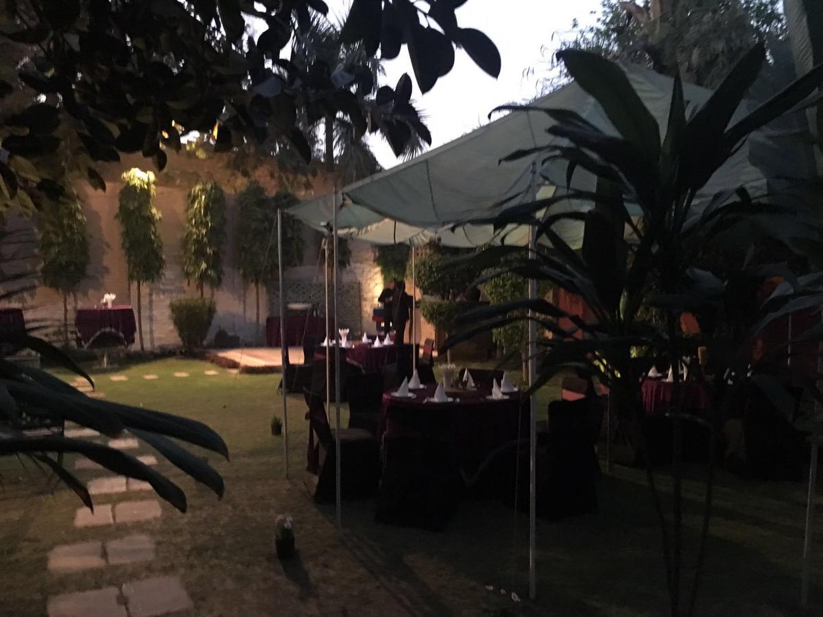 Awtar Mansion Bed & Breakfast Agra  Bagian luar foto