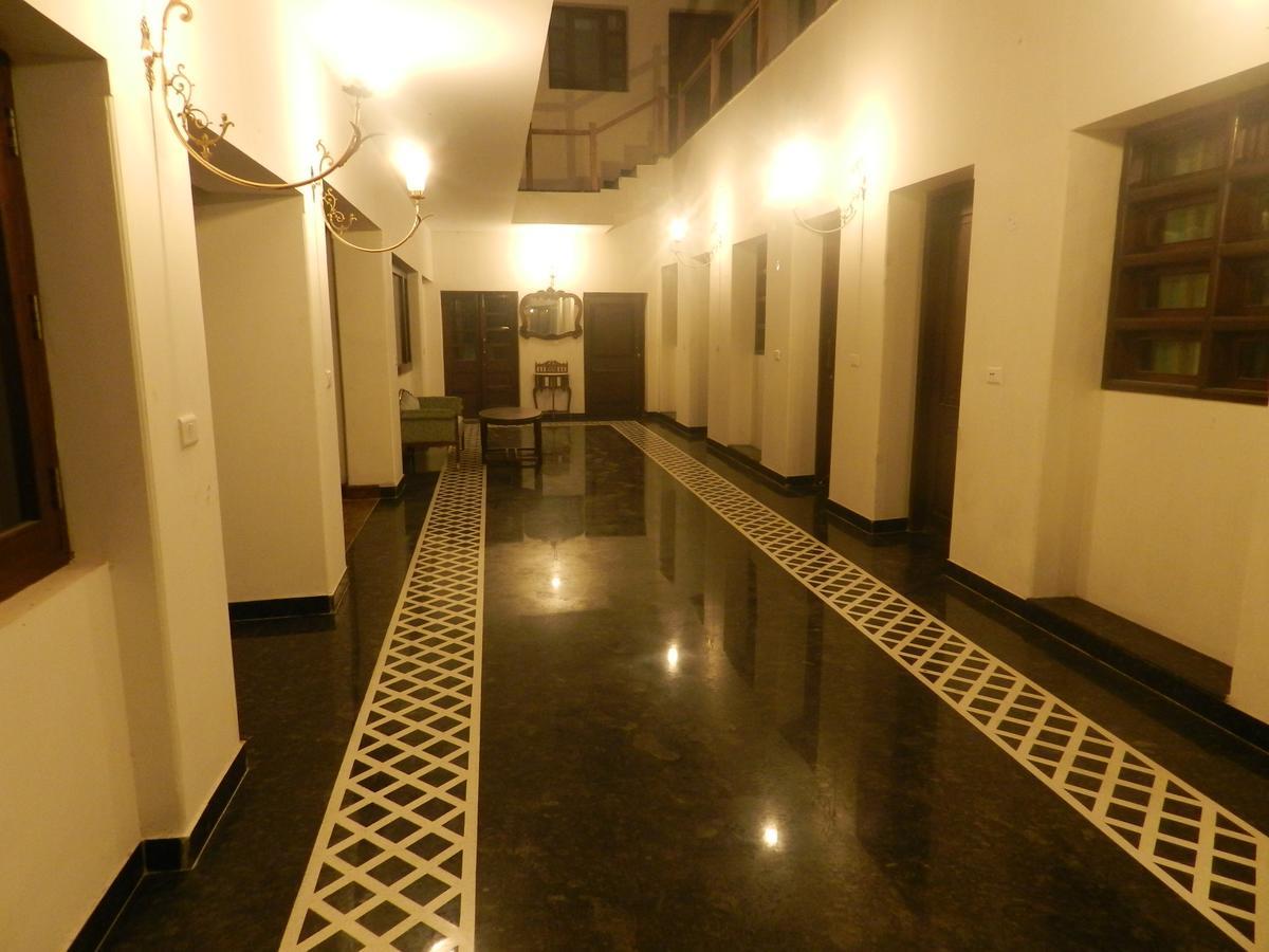 Awtar Mansion Bed & Breakfast Agra  Bagian luar foto
