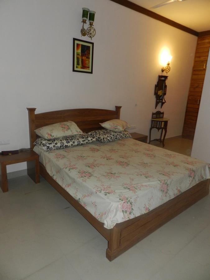 Awtar Mansion Bed & Breakfast Agra  Bagian luar foto